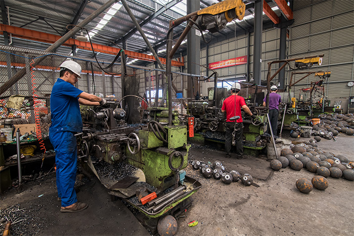 巢湖网架配件车间